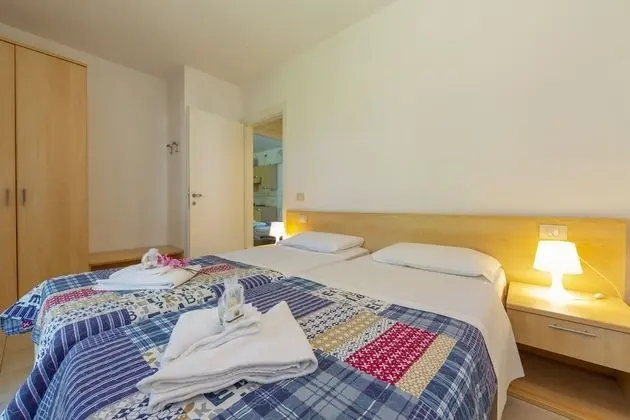 Standard Apart Daire, 1 Çift Kişilik Yatak ve Çekyat, Bahçeli (Porto Letizia Venezia 2)