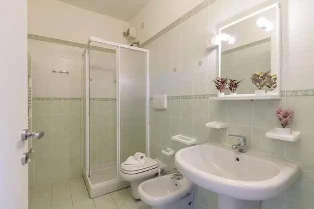 Standard Apart Daire, 1 Çift Kişilik Yatak ve Çekyat (Porto Letizia Verdi 5)