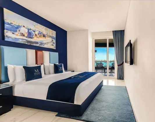 Superior Sea View Two Bedroom Suite (Round Building)