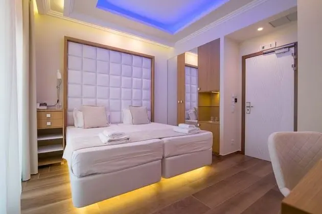 Tek Büyük veya İki Ayrı Yataklı Oda, Şehir Manzaralı