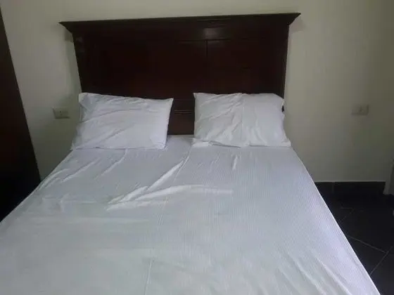 Luxury Chalet, 1 Bedroom (Upper Floor) Family only