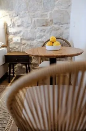 Odada yemek servisi
