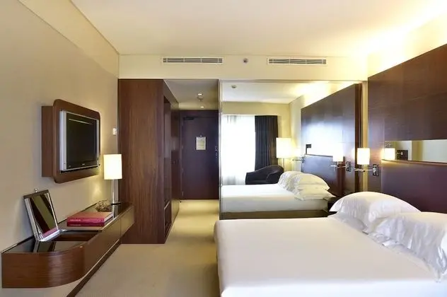 Executive Double High Floor