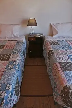 Tek Büyük veya İki Ayrı Yataklı Oda, Kısmi Deniz Manzaralı