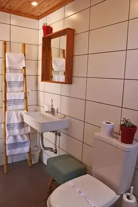 Tek Büyük veya İki Ayrı Yataklı Oda, Kısmi Deniz Manzaralı