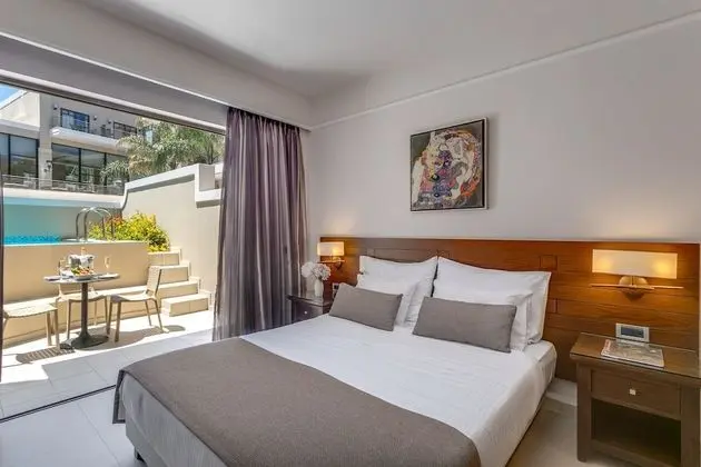 Junior Suite with Private Pool