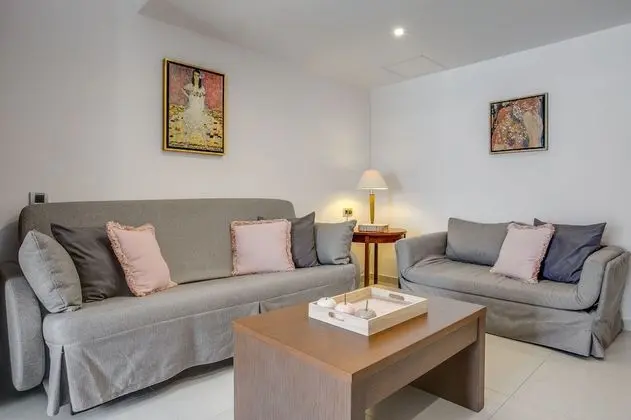 Junior Suite with Private Pool