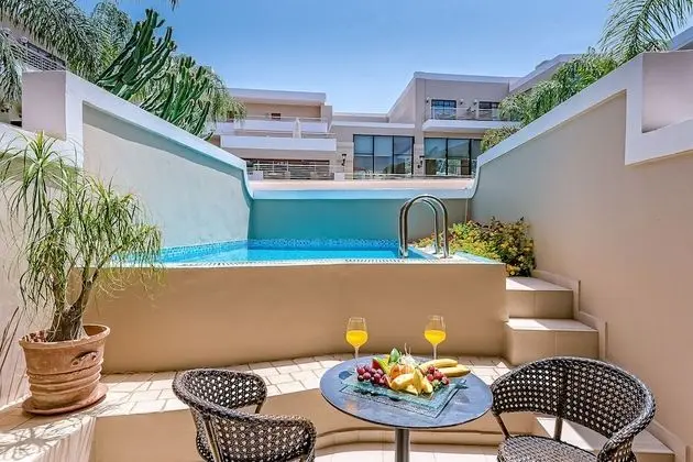 Junior Suite with Private Pool