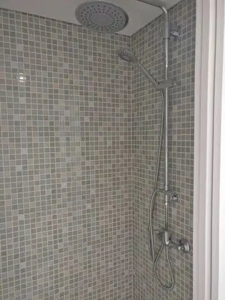 Tek Büyük Yataklı Oda (III)