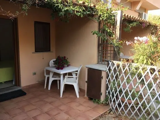 Comfort Tek Büyük veya İki Ayrı Yataklı Oda, 1 Büyük (Queen) Boy Yatak, Sigara İçilmez, Veranda