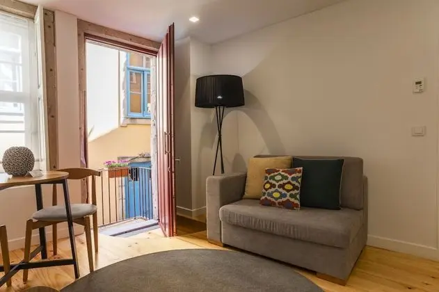 Standard Apart Daire, Şehir Manzaralı