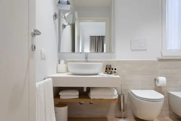 Standard Tek Büyük Yataklı Oda (King)