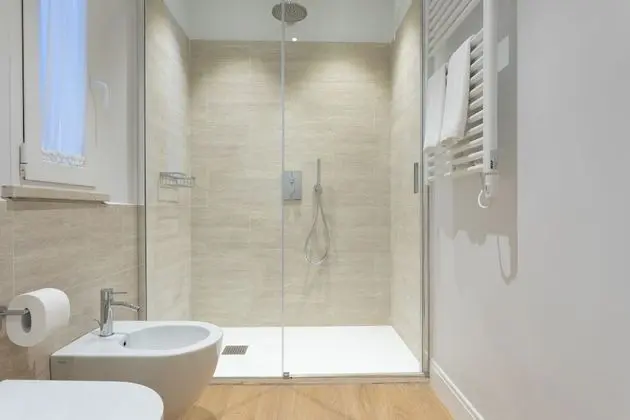 Superior Tek Büyük Yataklı Oda (King)