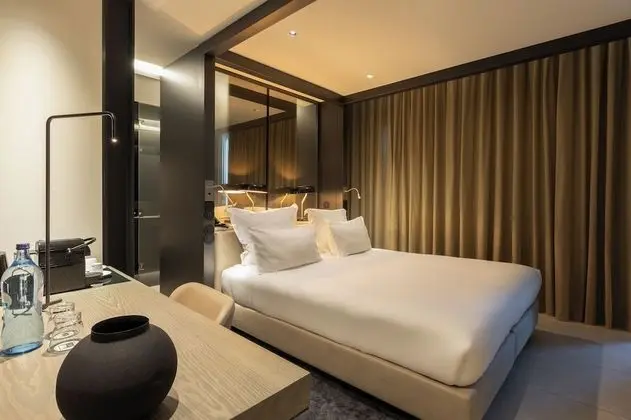 Deluxe Premium Room