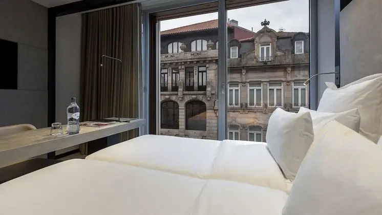 İki Ayrı Yataklı Oda, Şehir Manzaralı