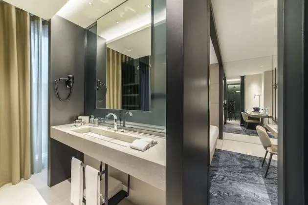 İki Ayrı Yataklı Oda, Şehir Manzaralı