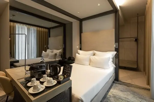 Tek Büyük Yataklı Oda, Şehir Manzaralı