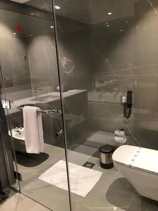 Standard Tek Büyük veya İki Ayrı Yataklı Oda, Deniz Manzaralı