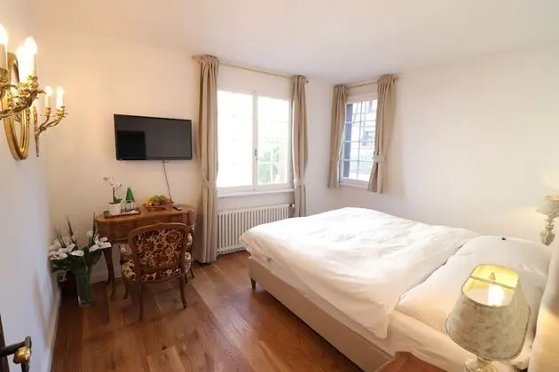 Economy Tek Büyük Yataklı Oda