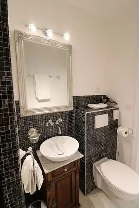 Economy Tek Büyük Yataklı Oda