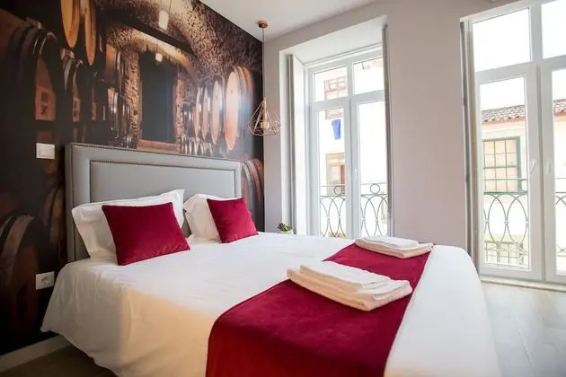 Stüdyo, Balkon, Nehir Manzaralı (I)