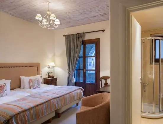 Economy Tek Büyük Yataklı Oda