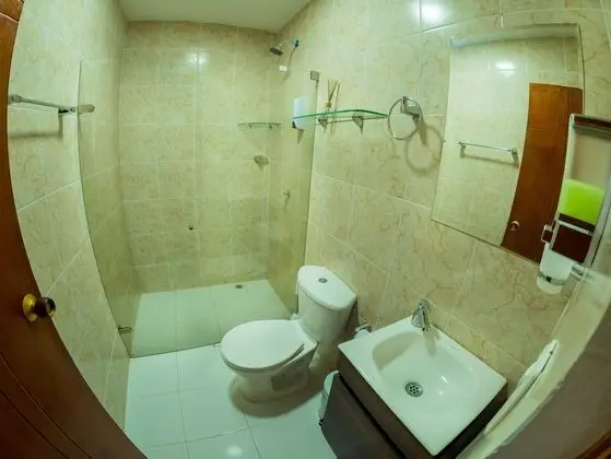 Family Oda, Banyolu/Duşlu, Bahçe Manzaralı (Arrecife Familiar)