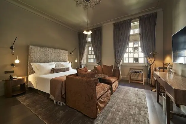 Tek Büyük veya İki Ayrı Yataklı Oda (Palace)