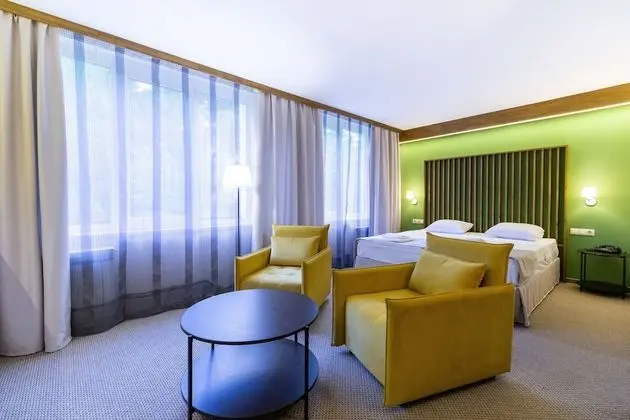 Comfort Tek Büyük veya İki Ayrı Yataklı Oda