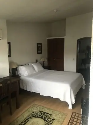Tek Büyük veya İki Ayrı Yataklı Oda, Şehir Manzaralı