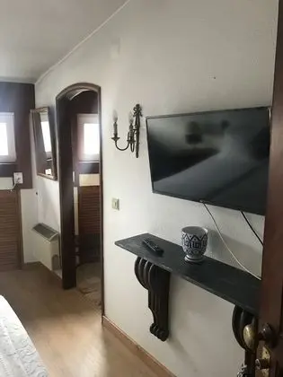 Tek Büyük veya İki Ayrı Yataklı Oda, Şehir Manzaralı