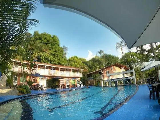 Üç Kişilik Oda (1 Queen and 2 Single Beds )