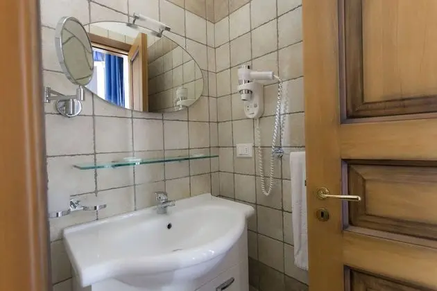 Banyo lavabosu