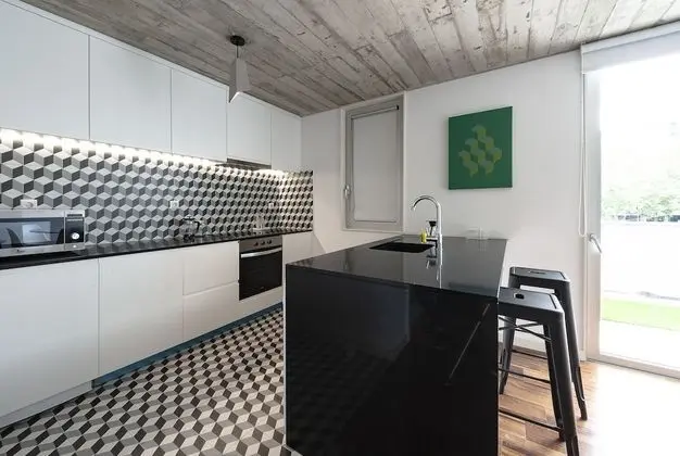 Apart Daire, 2 Yatak Odası, Sigara İçilmez