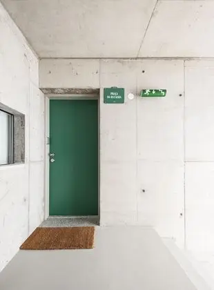 Apart Daire, Birden Çok Yatak, Sigara İçilmez