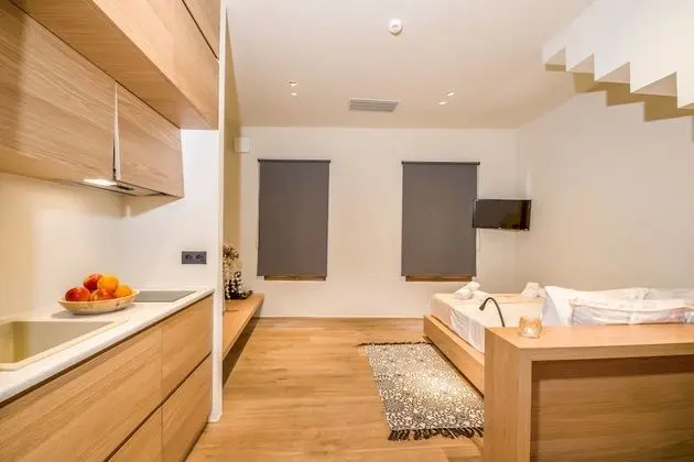 Deluxe Oda, Sigara İçilmez, Teras (Hot Tub, 2nd Floor)