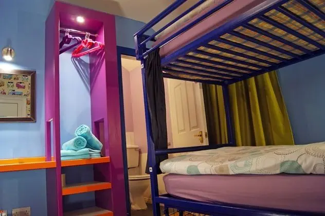 Standard Dört Kişilik Oda