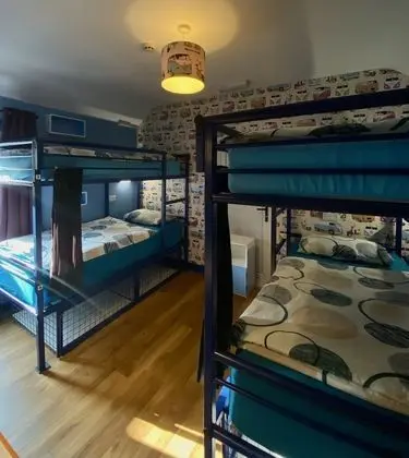 Standard Dört Kişilik Oda