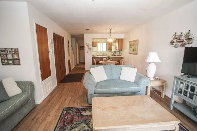 Condo, 2 Bedrooms (O3)