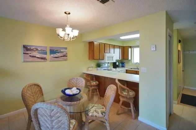 Condo, 2 Bedrooms (SC3)