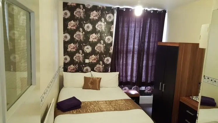 Tek Büyük Yataklı Oda, 1 Çift Kişilik Yatak, Banyolu/Duşlu