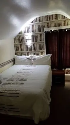 Üç Kişilik Oda, Banyolu/Duşlu