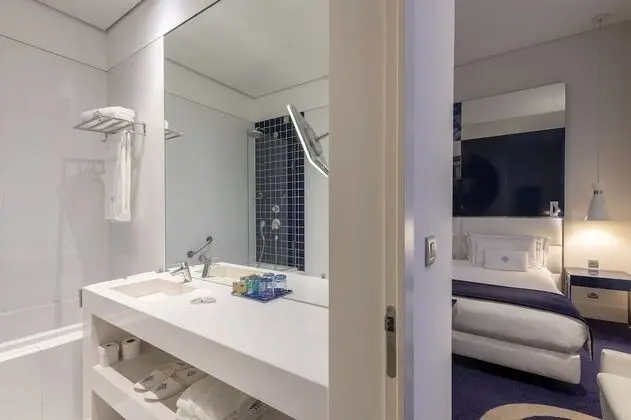 Deluxe Tek Büyük veya İki Ayrı Yataklı Oda
