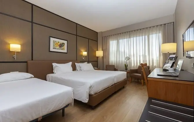 İki Ayrı Yataklı Oda (Extra Bed)