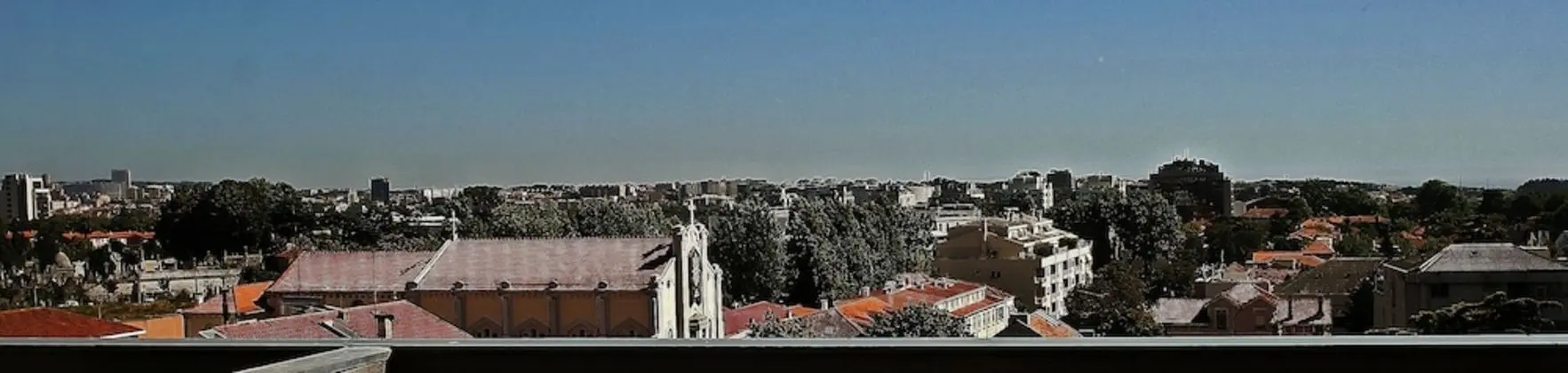 Junior Süit, 1 En Büyük (King) Boy Yatak ve Çekyat, Şehir Manzaralı