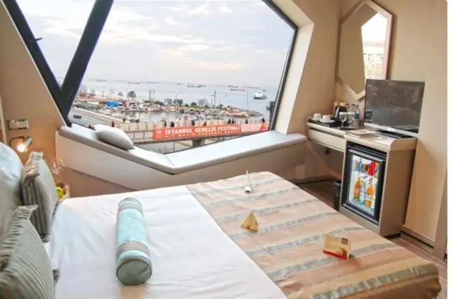 Deluxe Double Deniz Manzaralı Oda