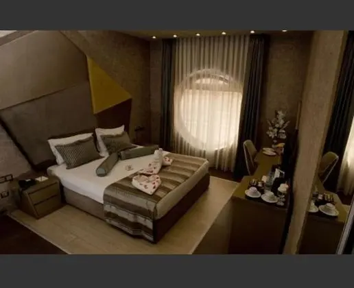 Deluxe Double Şehir Manzaralı Oda