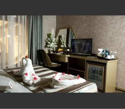Deluxe Double Şehir Manzaralı Oda