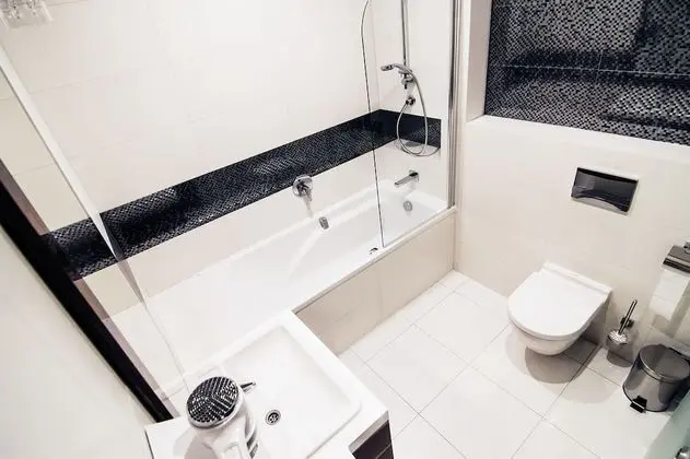 Deluxe Dört Kişilik Oda