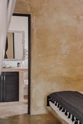 Habitación Familiar Suite ( Planta Baja \ 1° Piso)